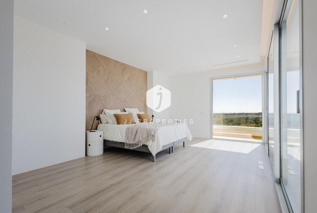 Aus zweiter Hand - Villa -
Orihuela Costa - Costa Blanca