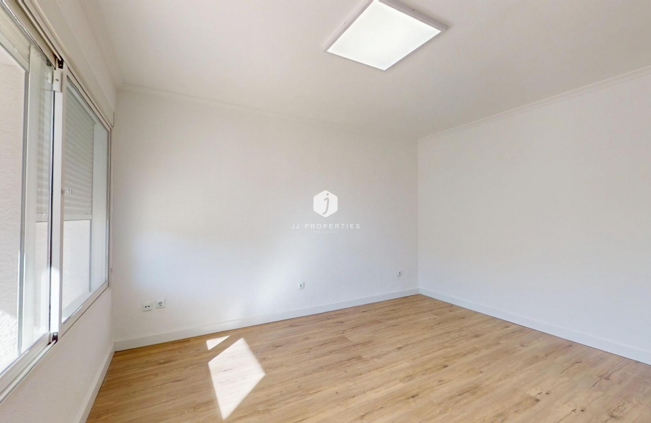 Aus zweiter Hand - Bungalow -
Orihuela Costa - Costa Blanca