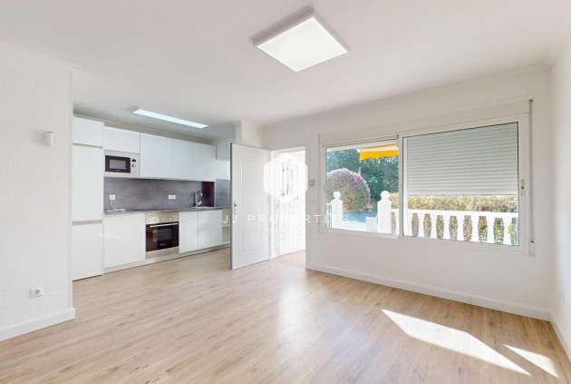 Aus zweiter Hand - Bungalow -
Orihuela Costa - Costa Blanca