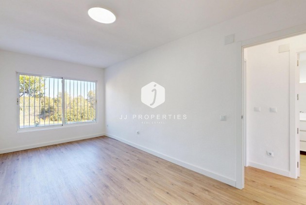 Aus zweiter Hand - Bungalow -
Orihuela Costa - Costa Blanca