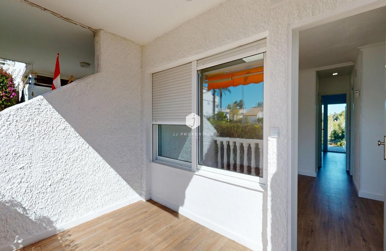 Aus zweiter Hand - Bungalow -
Orihuela Costa - Costa Blanca