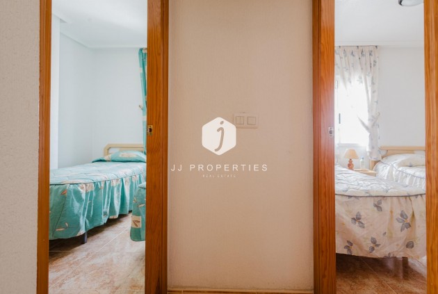 Z drugiej ręki - Mieszkanie w bloku -
Torrevieja - Costa Blanca