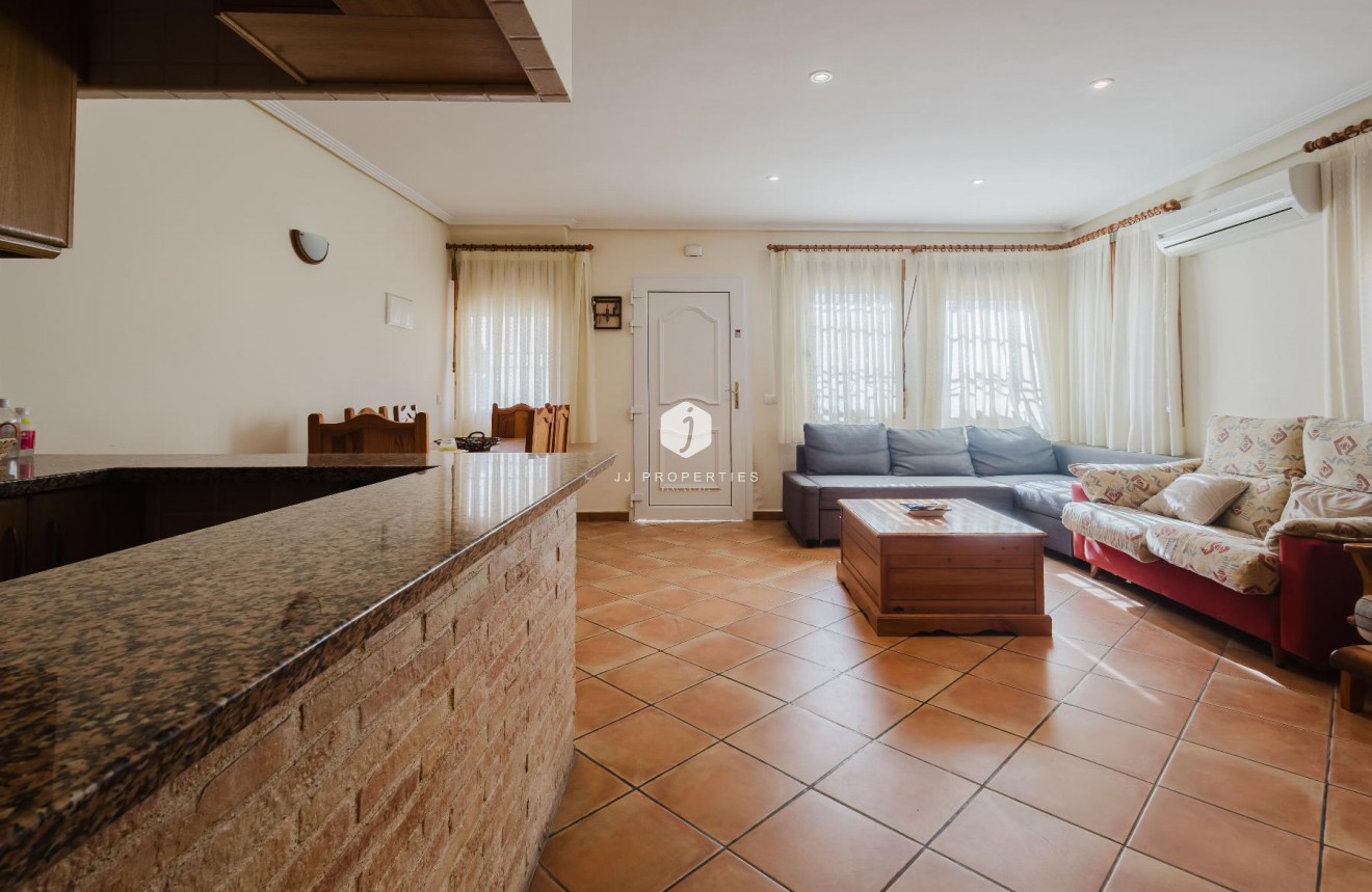 Aus zweiter Hand - Bungalow -
Torrevieja - Costa Blanca