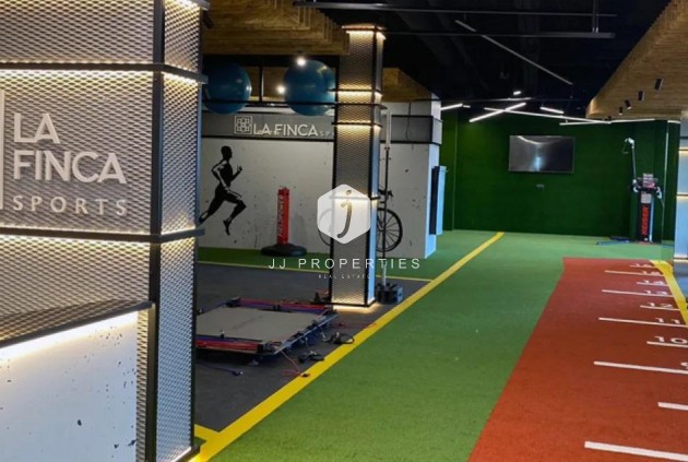 Z drugiej ręki - Villa -
Algorfa - Inland