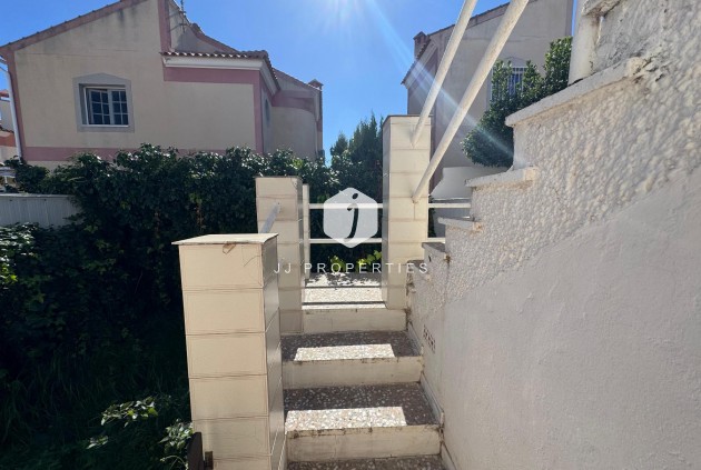 Aus zweiter Hand - Chalet -
Torrevieja - Costa Blanca