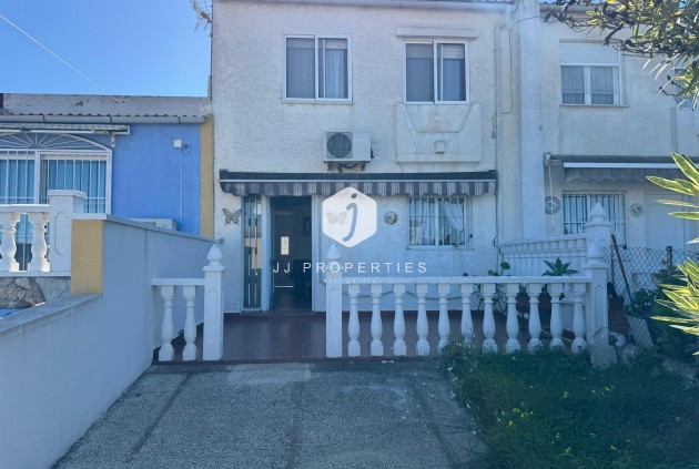 Aus zweiter Hand - Chalet -
Torrevieja - Costa Blanca