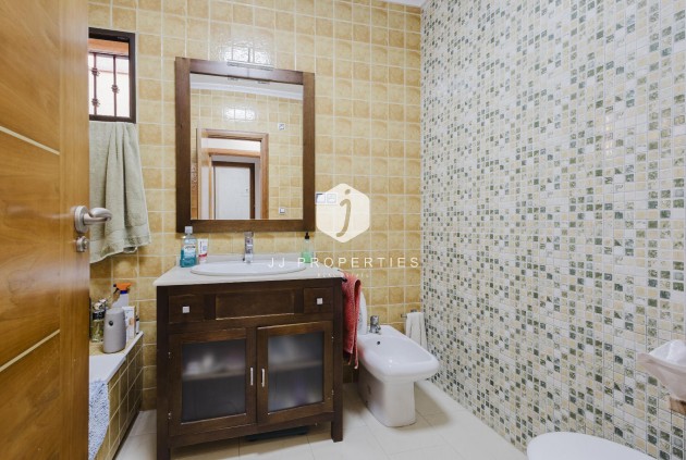 Aus zweiter Hand - Villa -
Torrevieja - Costa Blanca