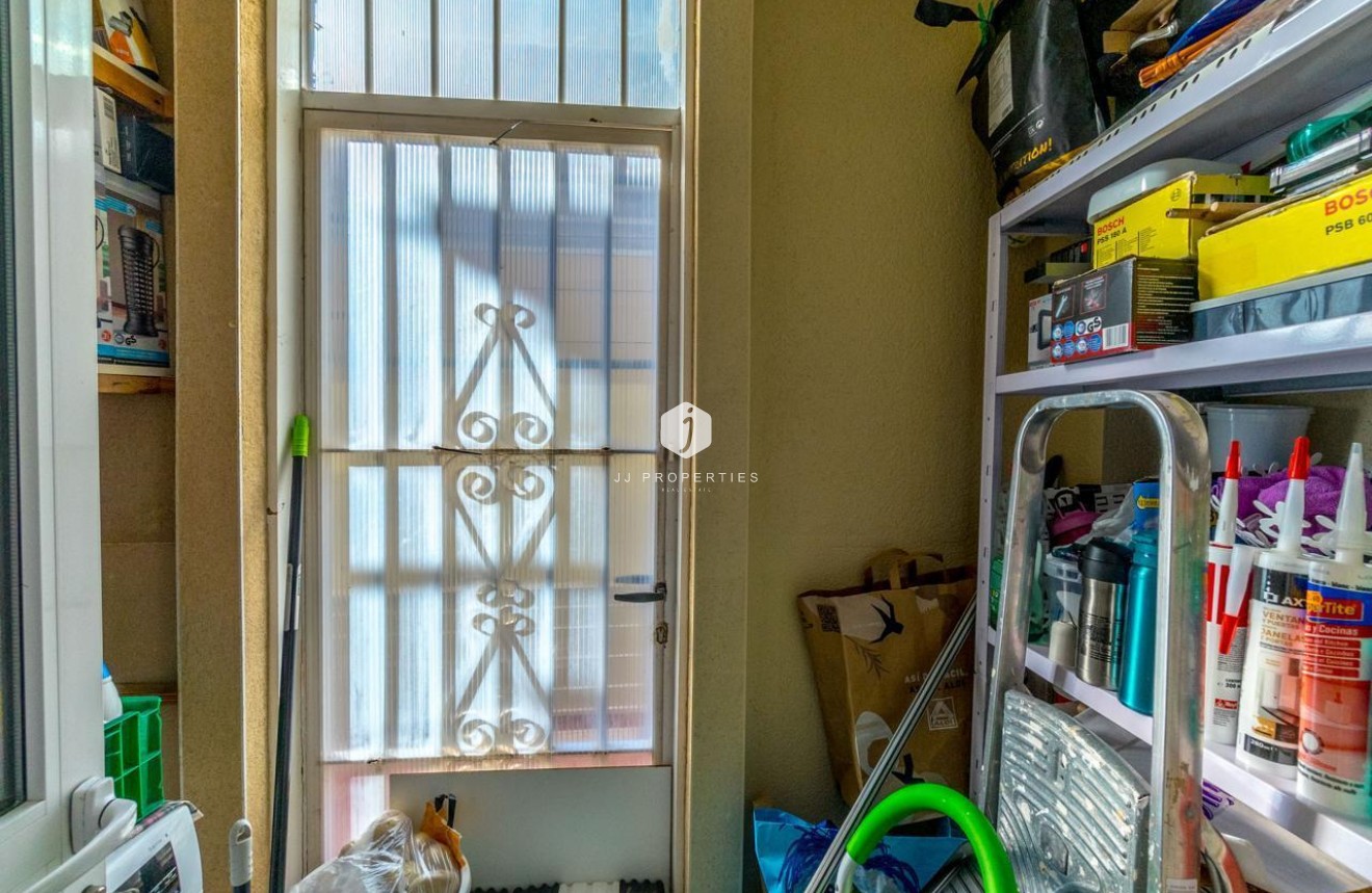 Aus zweiter Hand - Chalet -
Orihuela Costa - Costa Blanca