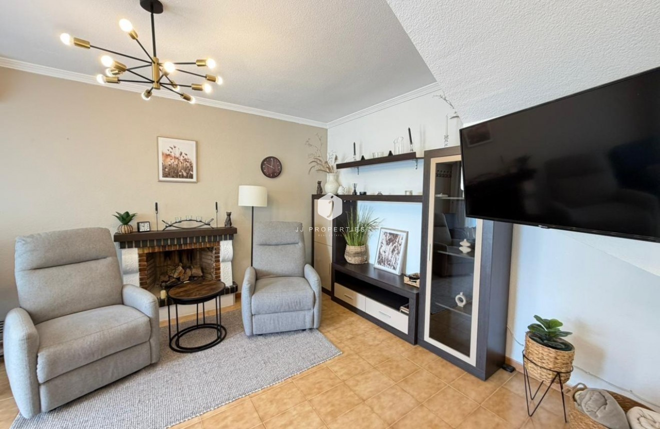 Aus zweiter Hand - Chalet -
Torrevieja - Los Frutales