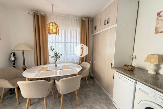 Aus zweiter Hand - Chalet -
Torrevieja - Los Frutales