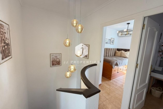 Aus zweiter Hand - Chalet -
Torrevieja - Los Frutales