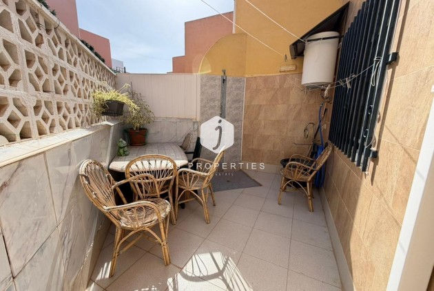 Aus zweiter Hand - Chalet -
Torrevieja - Los Frutales