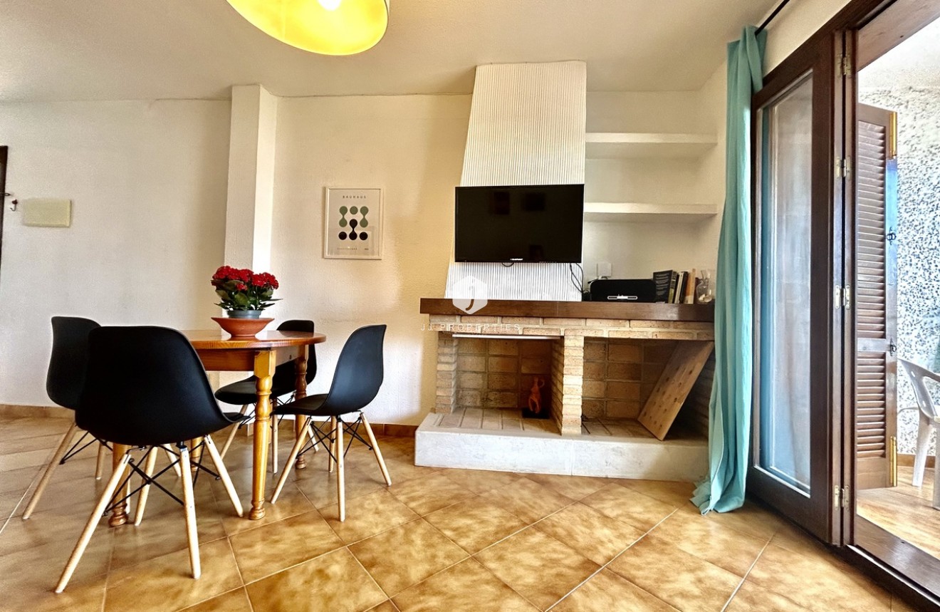 Z drugiej ręki - Mieszkanie w bloku -
Cabo Roig - Costa Blanca