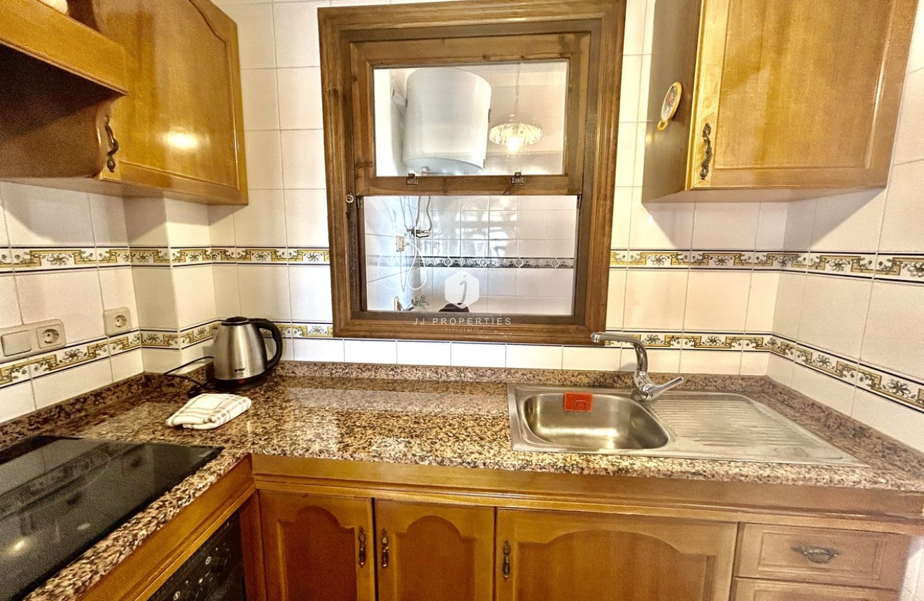 Z drugiej ręki - Mieszkanie w bloku -
Cabo Roig - Costa Blanca