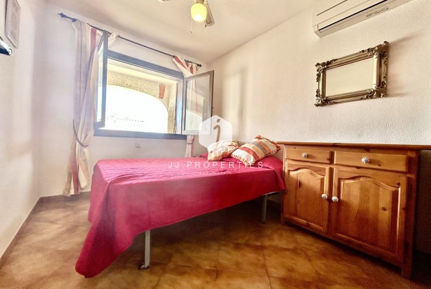 Z drugiej ręki - Mieszkanie w bloku -
Cabo Roig - Costa Blanca