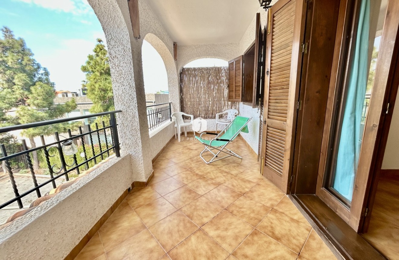 Z drugiej ręki - Mieszkanie w bloku -
Cabo Roig - Costa Blanca