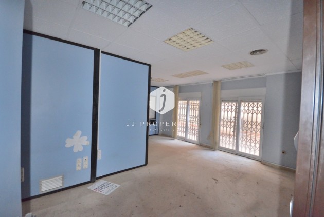 Segunda mano - Apartamento / piso -
Torrevieja - Centro