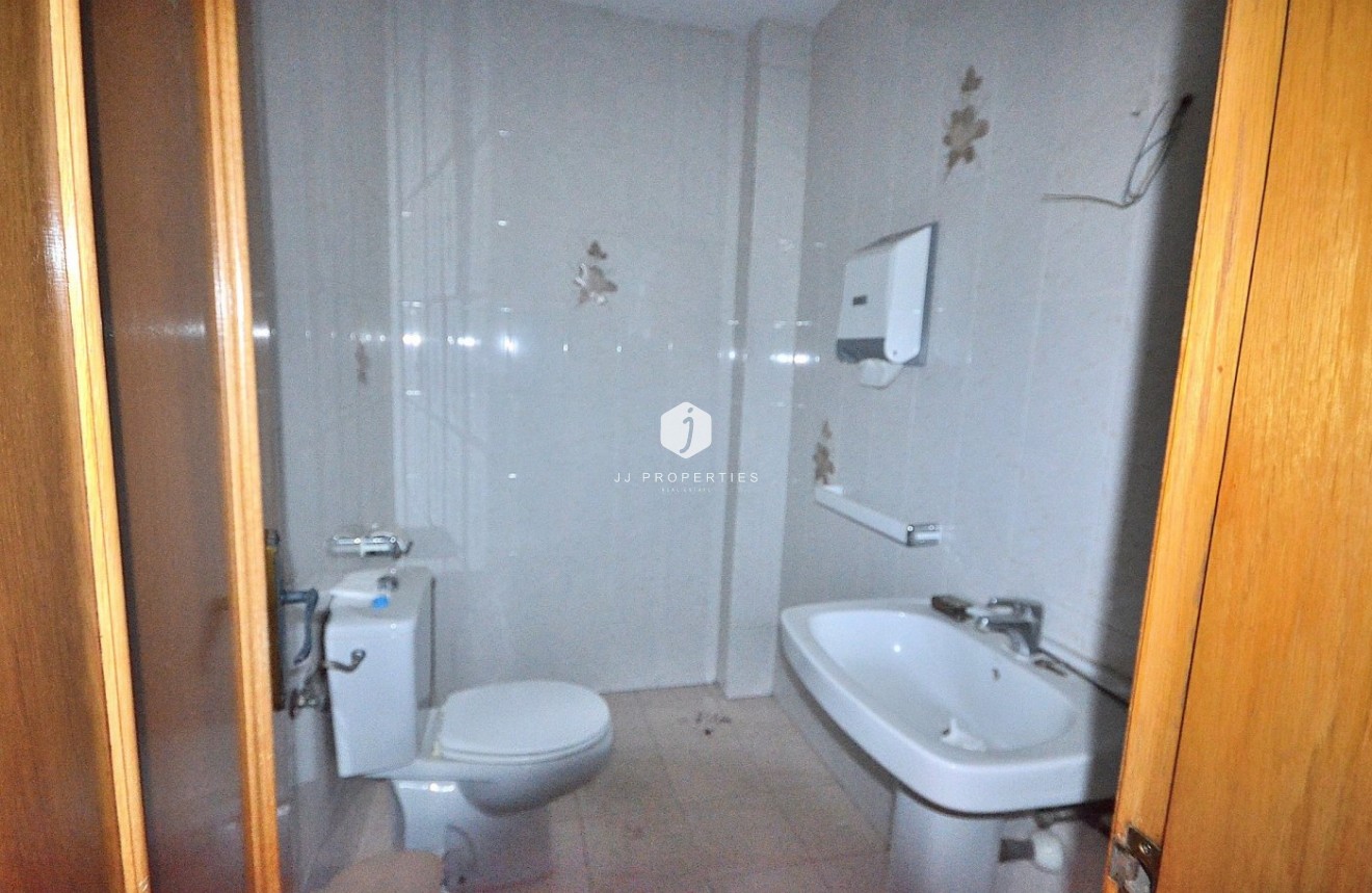 Segunda mano - Apartamento / piso -
Torrevieja - Centro