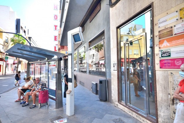 Segunda mano - Apartamento / piso -
Torrevieja - Centro