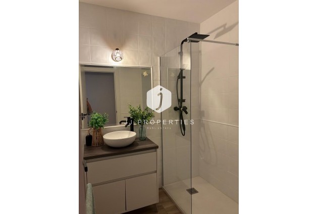 Z drugiej ręki - Mieszkanie w bloku -
Almoradí - Centro Urbano 2