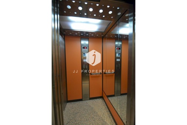 Z drugiej ręki - Mieszkanie w bloku -
Guardamar del Segura - Costa Blanca