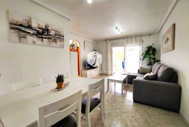 Z drugiej ręki - Mieszkanie w bloku -
Orihuela Costa - Costa Blanca