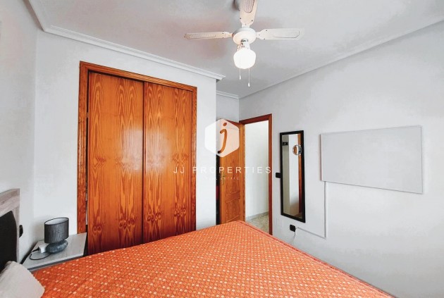 Z drugiej ręki - Mieszkanie w bloku -
Orihuela Costa - Costa Blanca