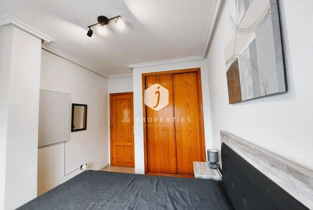 Z drugiej ręki - Mieszkanie w bloku -
Orihuela Costa - Costa Blanca