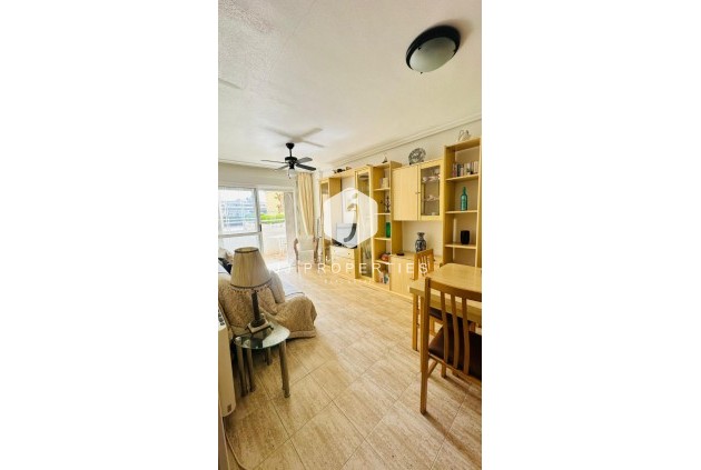 Z drugiej ręki - Mieszkanie w bloku -
Torrevieja - Costa Blanca