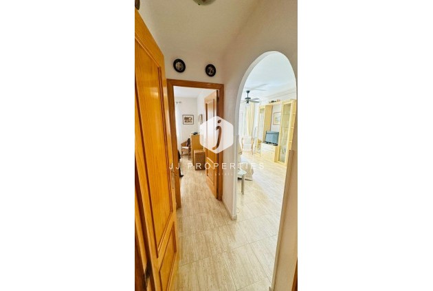 Z drugiej ręki - Mieszkanie w bloku -
Torrevieja - Costa Blanca