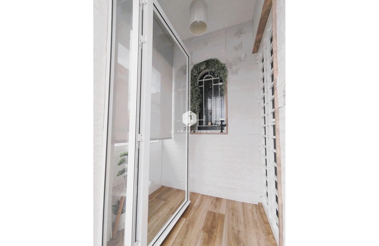 Z drugiej ręki - Villa -
San Miguel de Salinas - Inland