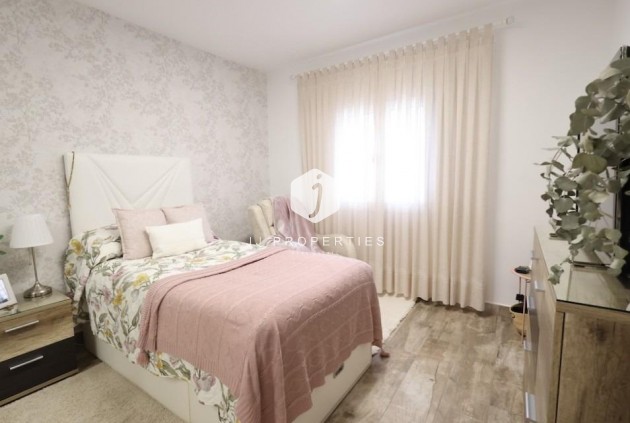 Z drugiej ręki - Villa -
San Miguel de Salinas - Inland