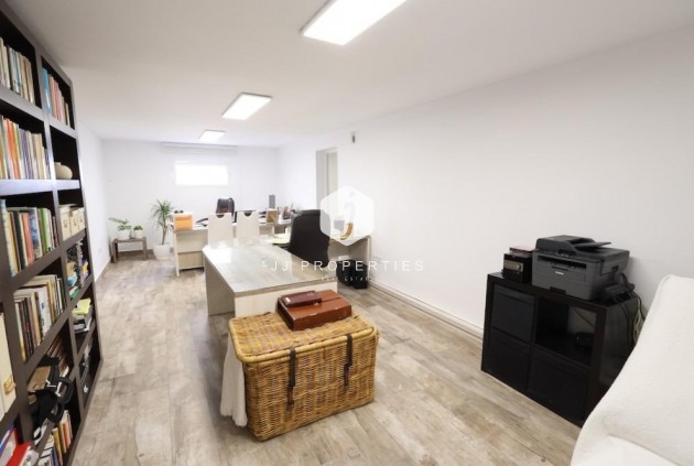 Z drugiej ręki - Villa -
San Miguel de Salinas - Inland