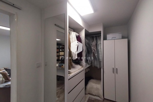 Z drugiej ręki - Villa -
San Miguel de Salinas - Inland