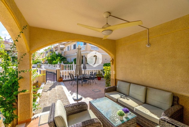 Z drugiej ręki - Dupleks -
Orihuela Costa - Playa Flamenca