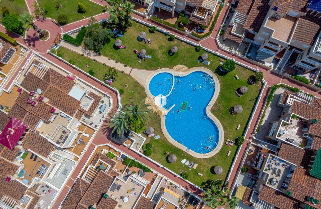 Z drugiej ręki - Dupleks -
Orihuela Costa - Playa Flamenca