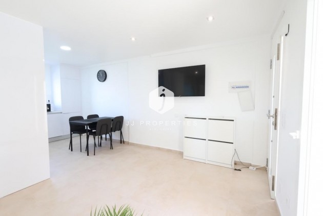 Aus zweiter Hand - Bungalow -
Orihuela Costa - Costa Blanca