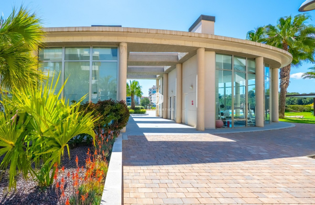 Z drugiej ręki - Mieszkanie w bloku -
Orihuela Costa - Los Dolses