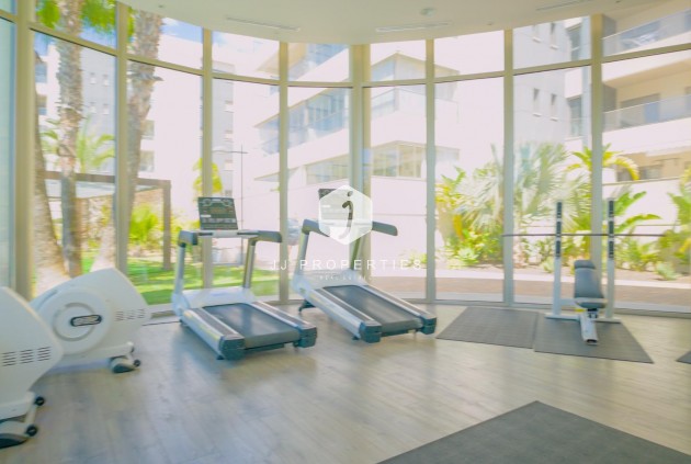 Z drugiej ręki - Mieszkanie w bloku -
Orihuela Costa - Los Dolses