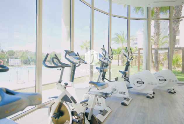 Z drugiej ręki - Mieszkanie w bloku -
Orihuela Costa - Los Dolses