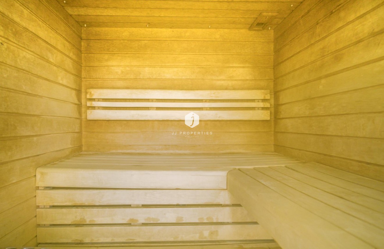 Z drugiej ręki - Mieszkanie w bloku -
Orihuela Costa - Los Dolses