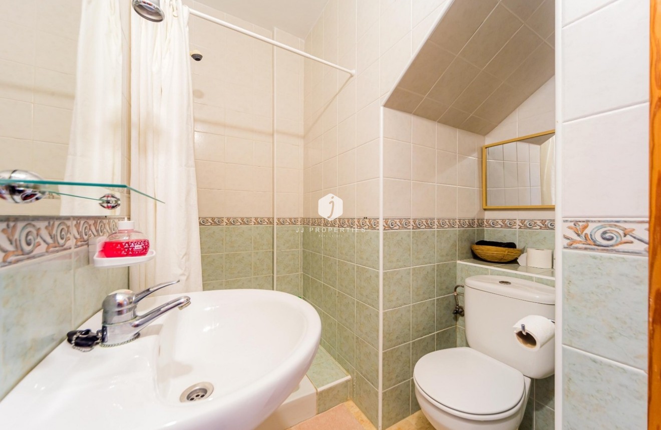 Segunda mano - Duplex -
Dehesa de Campoamor - Costa Blanca