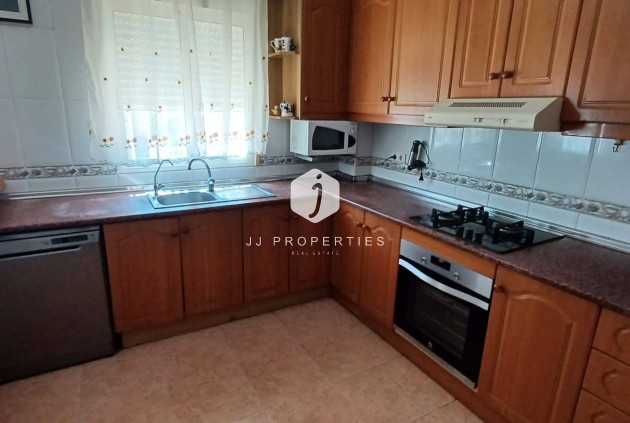 Z drugiej ręki - Bungalow -
Orihuela Costa - Los Almendros-la Florida