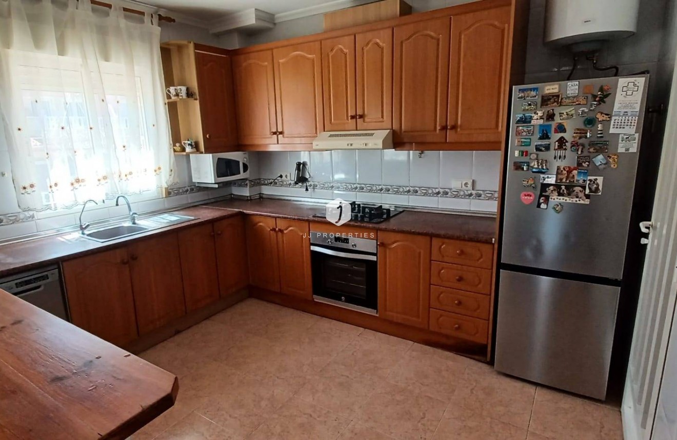 Z drugiej ręki - Bungalow -
Orihuela Costa - Los Almendros-la Florida