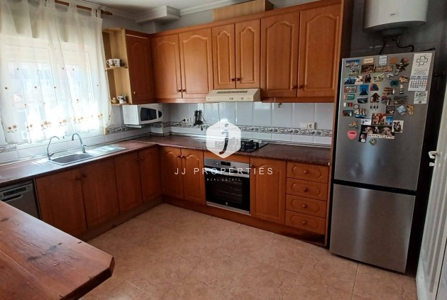 Z drugiej ręki - Bungalow -
Orihuela Costa - Los Almendros-la Florida