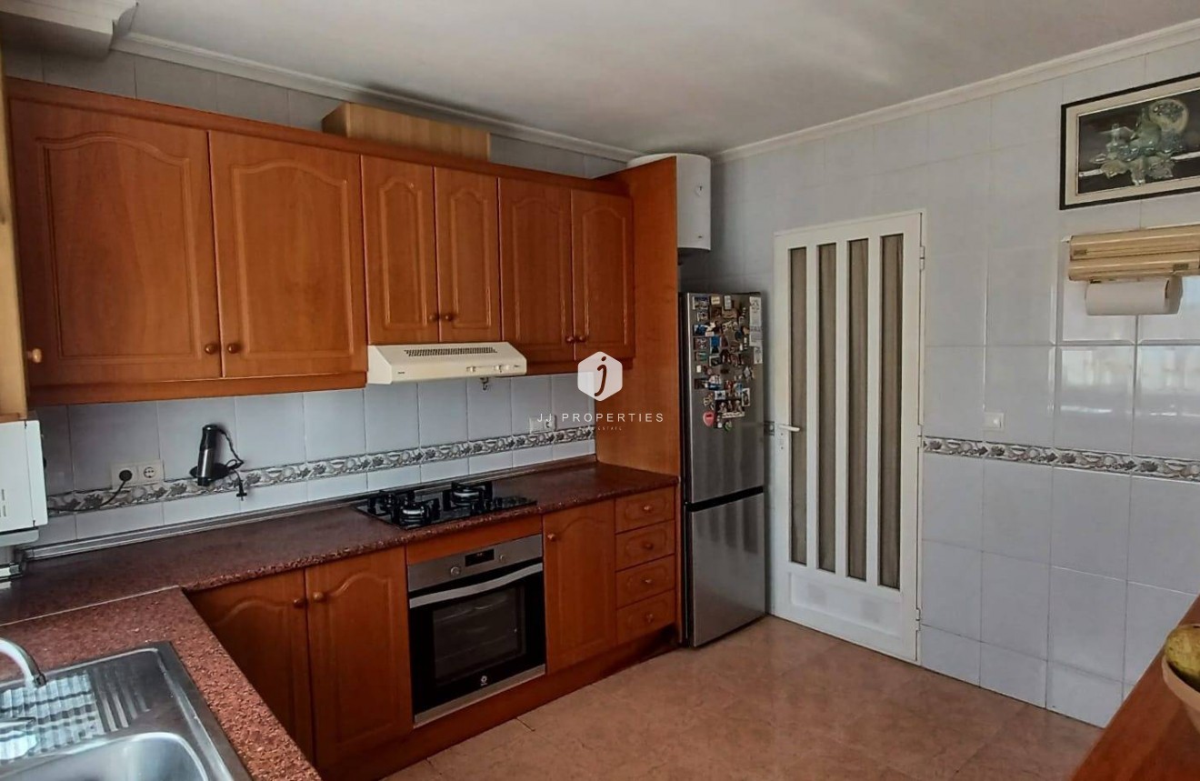 Z drugiej ręki - Bungalow -
Orihuela Costa - Los Almendros-la Florida