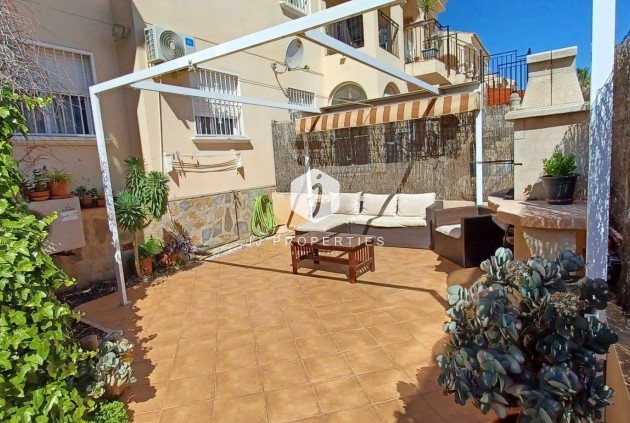 Z drugiej ręki - Bungalow -
Orihuela Costa - Los Almendros-la Florida