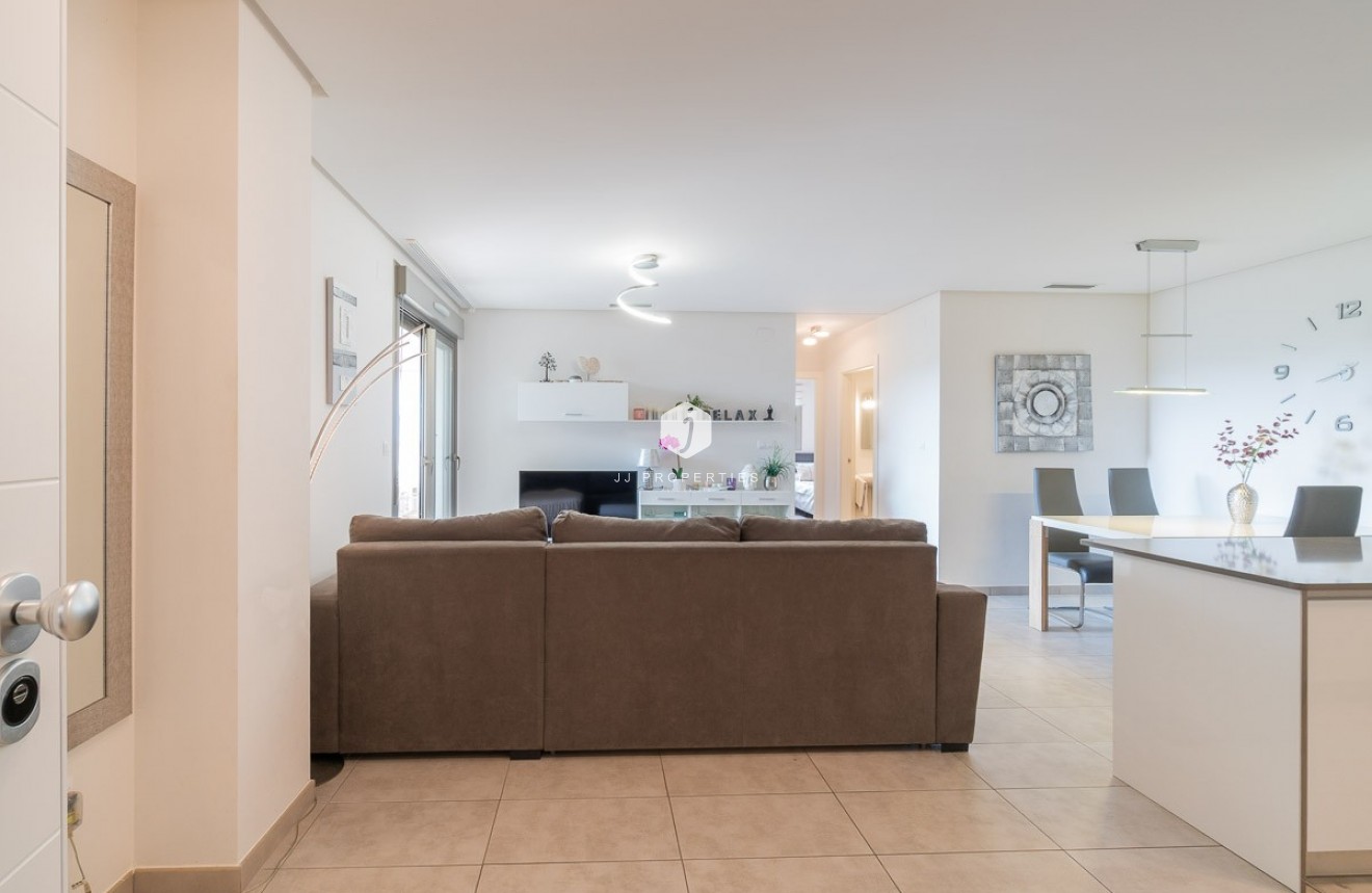 Z drugiej ręki - Mieszkanie w bloku -
Orihuela Costa - Costa Blanca