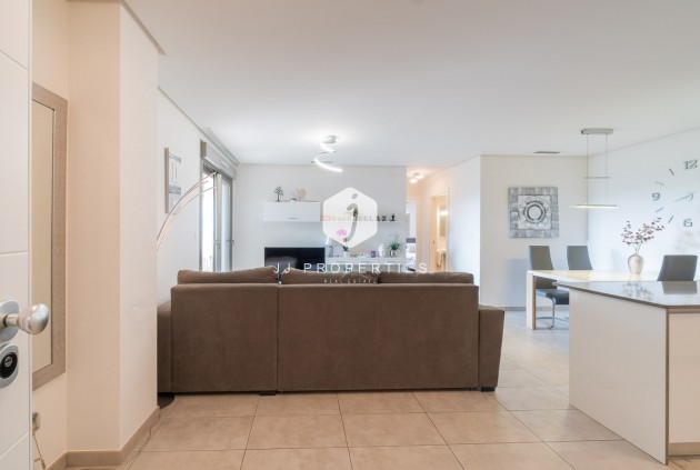 Z drugiej ręki - Mieszkanie w bloku -
Orihuela Costa - Costa Blanca