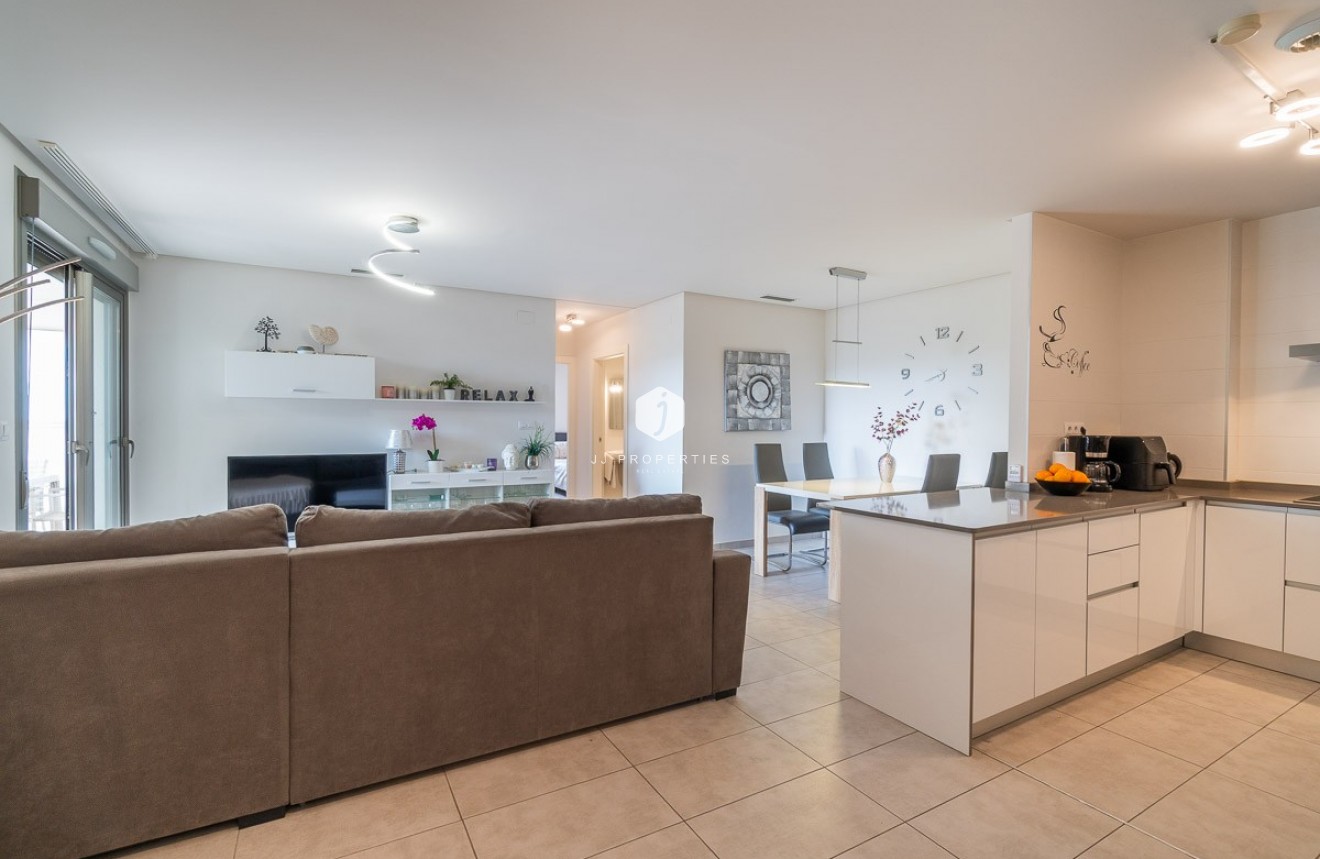 Z drugiej ręki - Mieszkanie w bloku -
Orihuela Costa - Costa Blanca